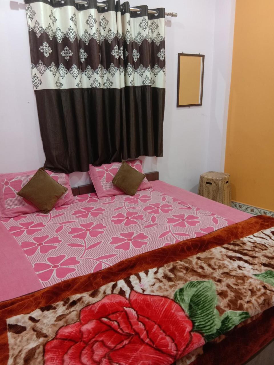 Shanti Guest House Ujjain Exterior photo